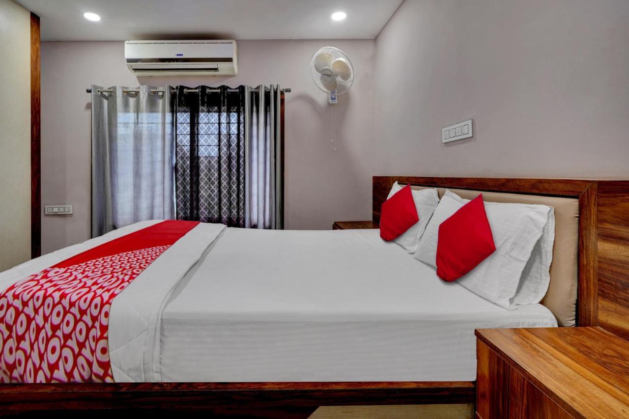 Oyo Flagship Rich Inn Premium Suites Near Nagasandra Metro Station. 班加罗尔 外观 照片